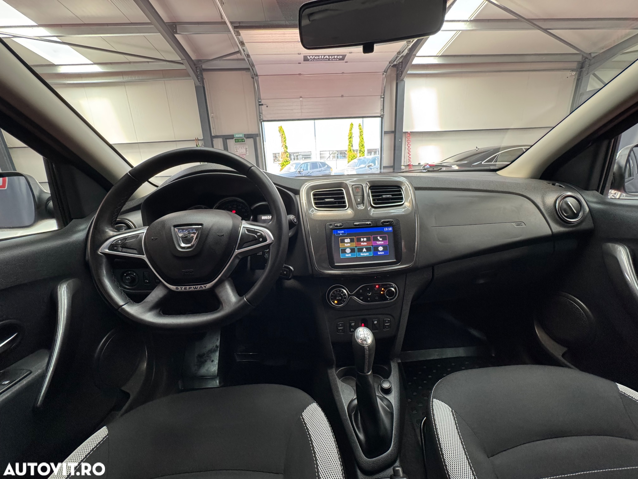 Dacia Sandero - 10