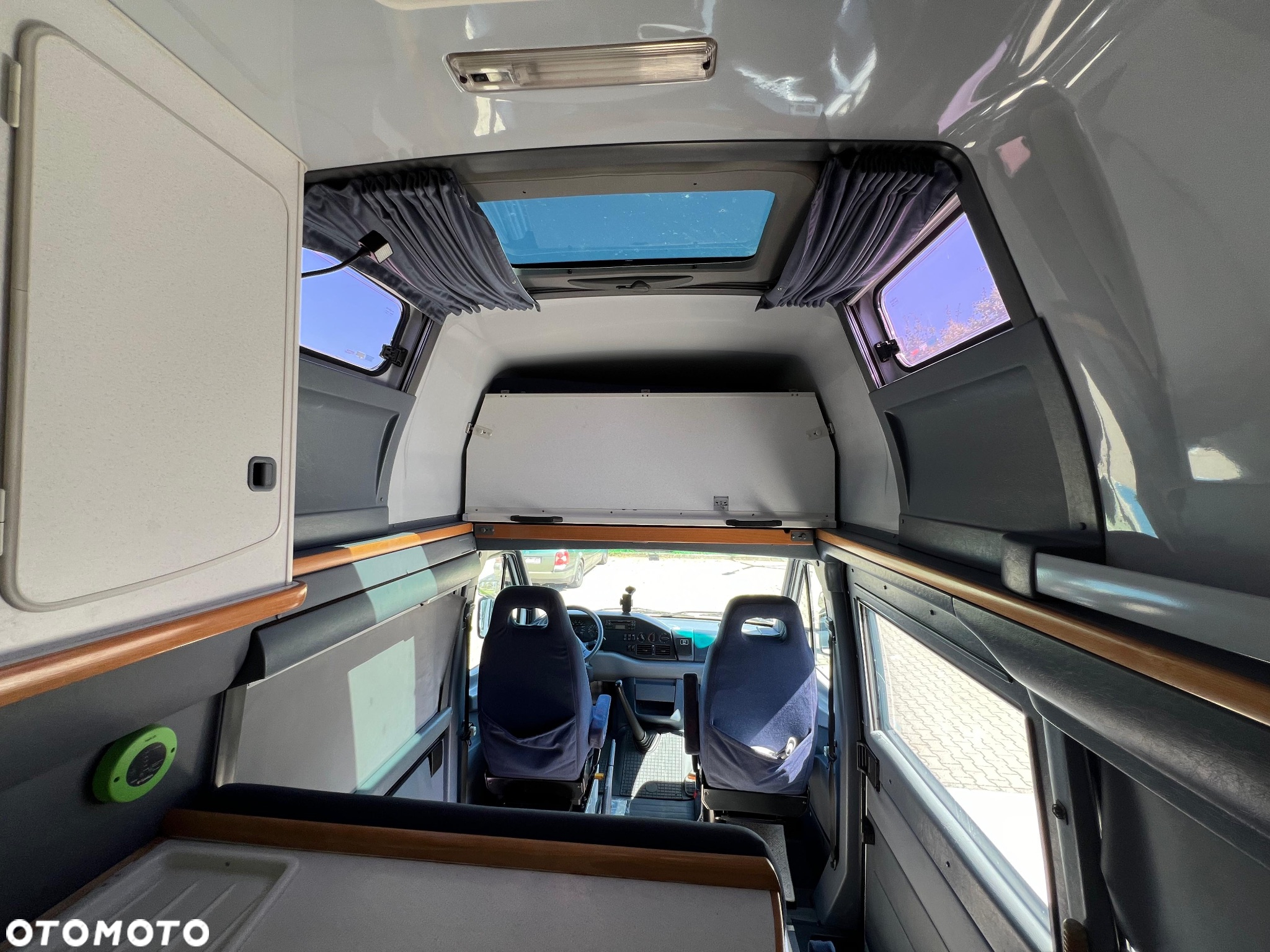 Mercedes-Benz sprinter 4x4 James Cook - 26