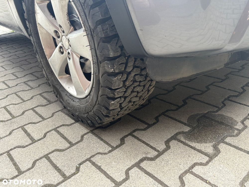 Suzuki Grand Vitara 1.9 DDiS Premium EU5 - 5
