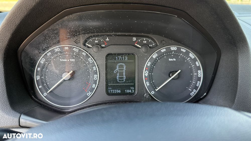 Skoda Octavia 1.6 Elegance - 11