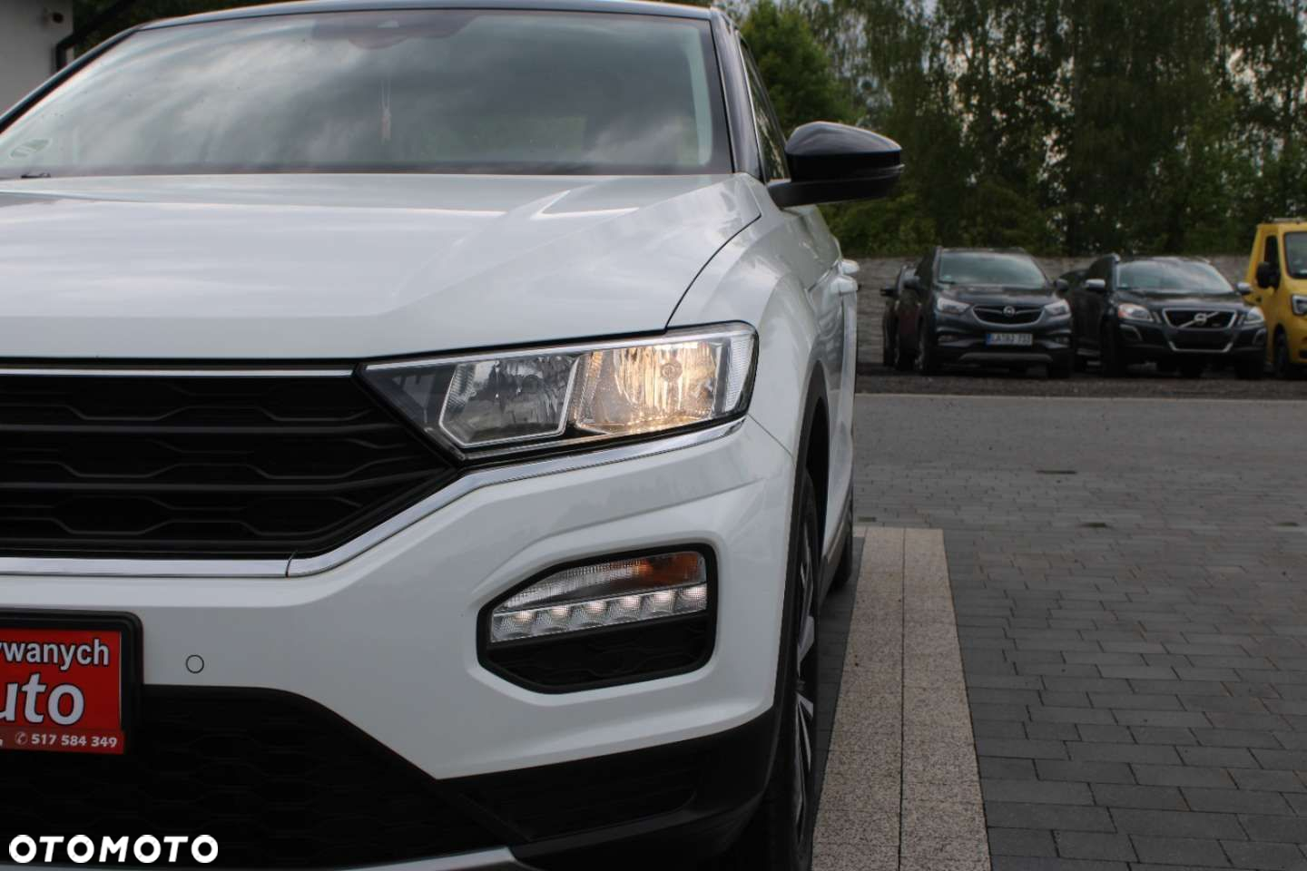 Volkswagen T-Roc - 17