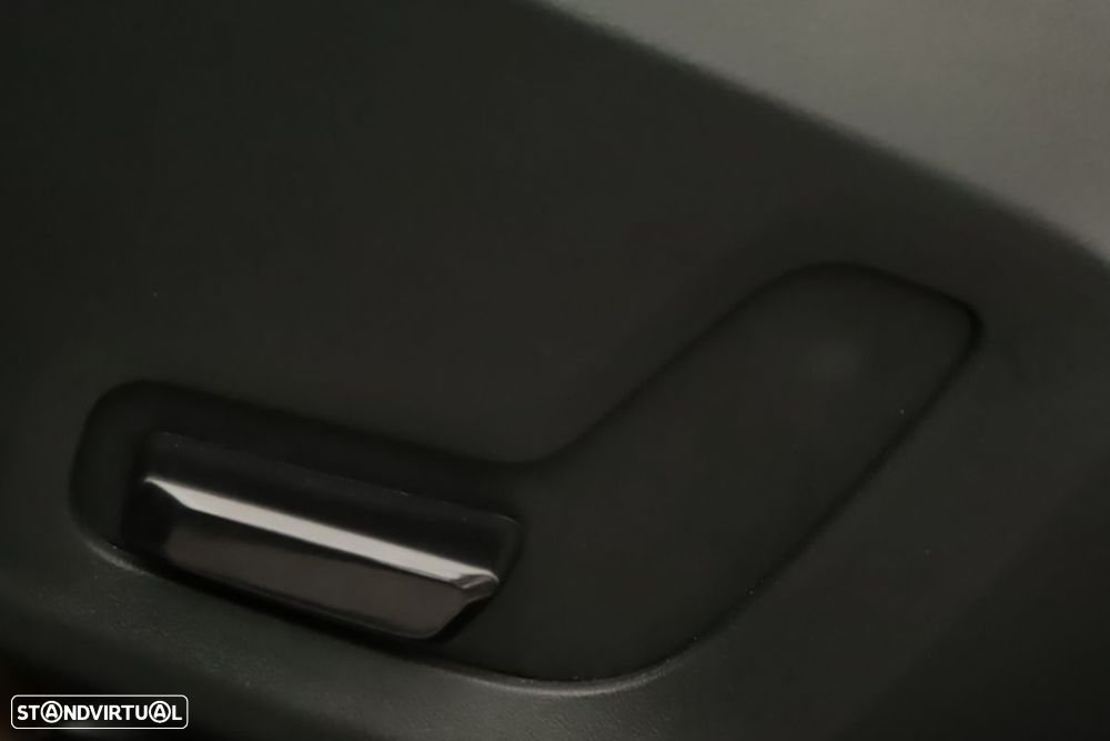 Volvo V60 2.0 T6 AWD TE Essential - 22