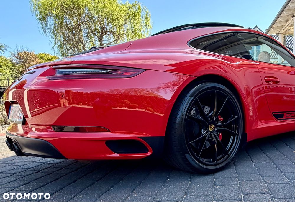 Porsche 911 Carrera S PDK - 8