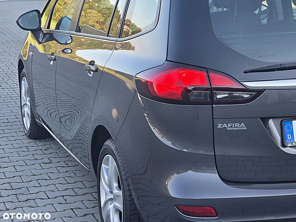 Opel Zafira - 15
