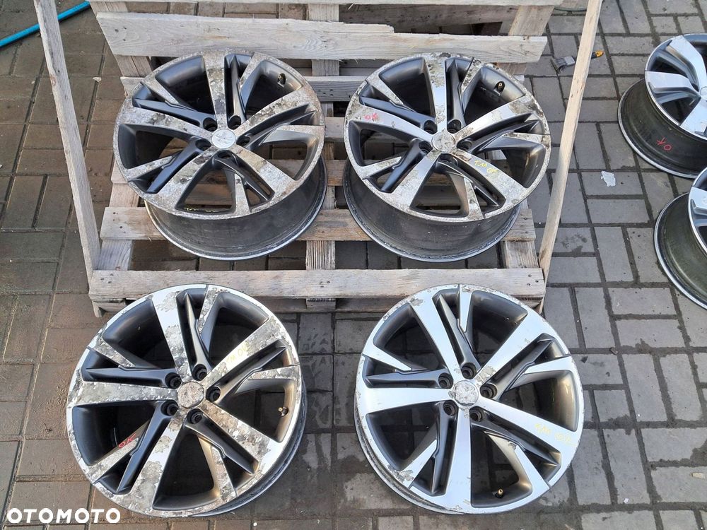 citroen peugeot rcz felgi aluminiowe 19" 8,5 et27 5x108 9800684277 - 1
