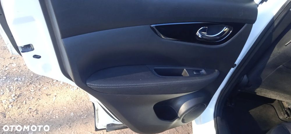 Nissan Qashqai 1.5 dCi Black Edition EU6 - 6