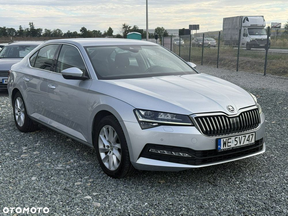 Skoda Superb 2.0 TDI SCR Ambition - 3