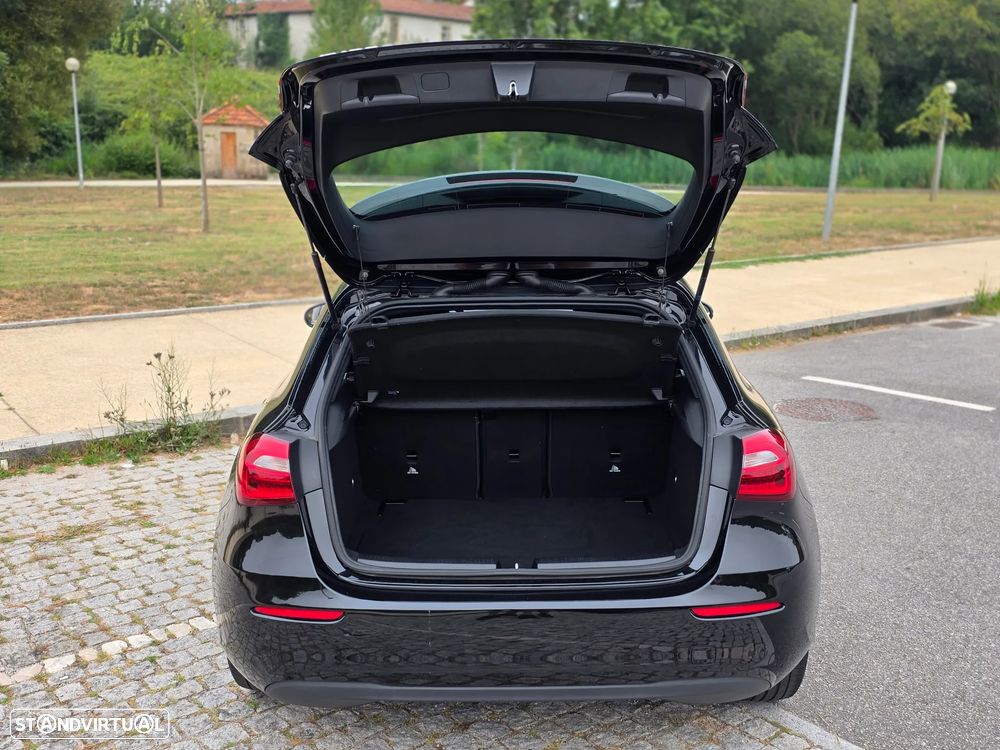 Mercedes-Benz A 180 d Progressive Aut. - 21