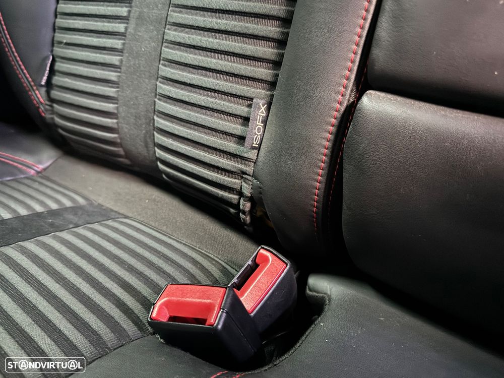 Alfa Romeo Giulietta 1.6 JTDM Veloce - 40