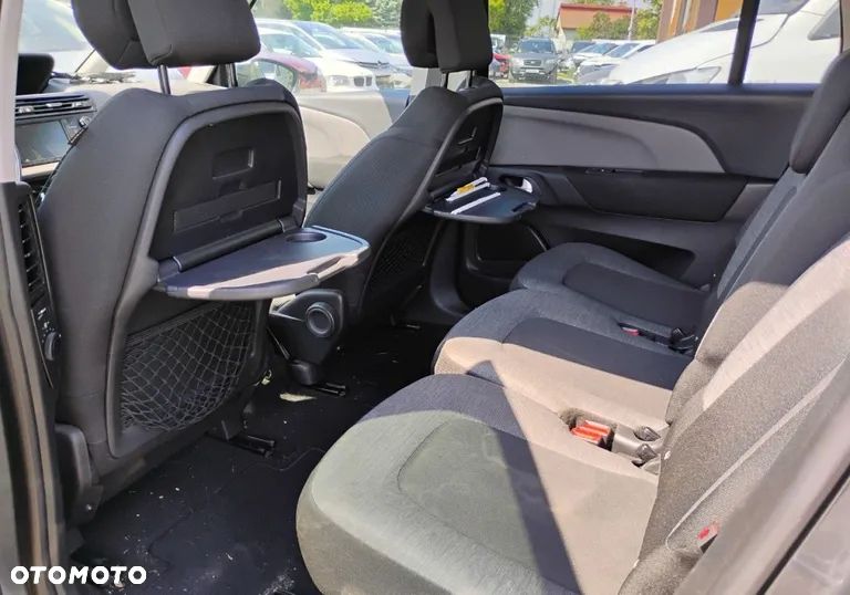 Citroën C4 Grand Picasso - 9