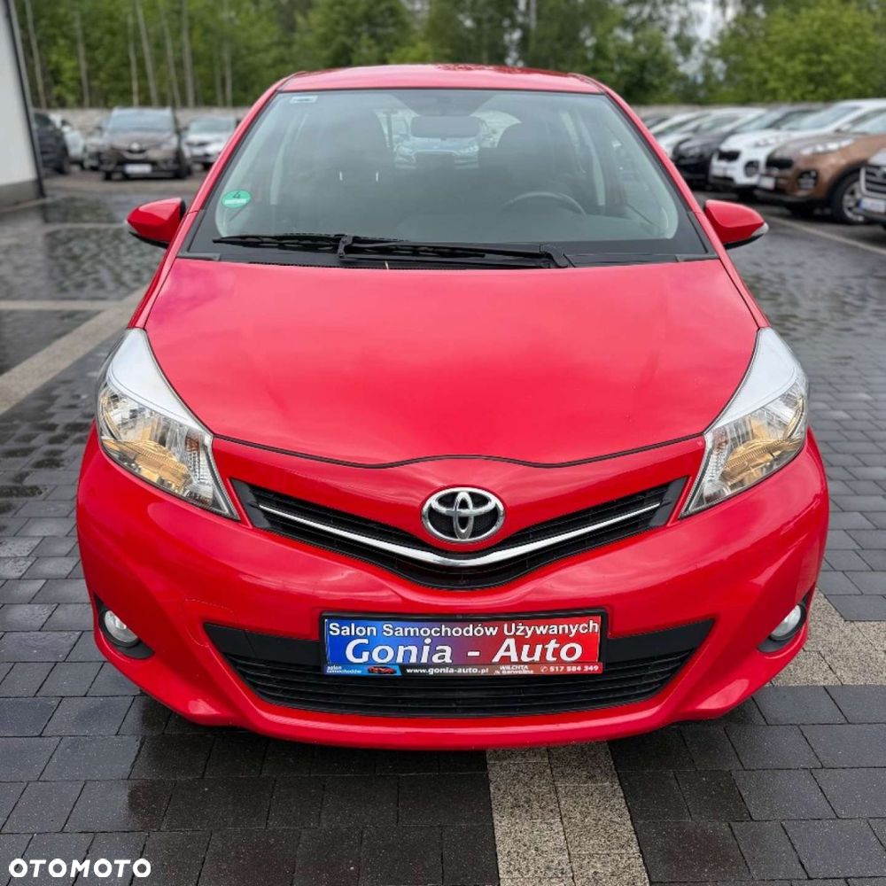 Toyota Yaris 1.33 Selection Platinum - 11