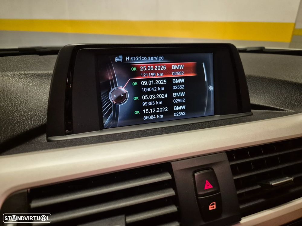 BMW 318 d Auto - 28