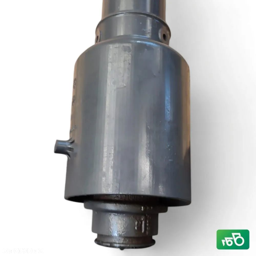 Wał napędowy przedniej osi E716300080010 Fendt 820 Vario - 9