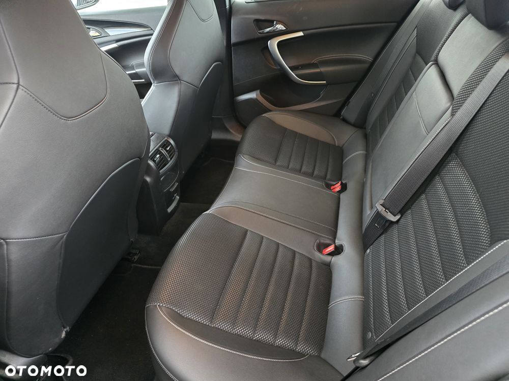 Opel Insignia 2.8 V6 Turbo 4x4 OPC - 12