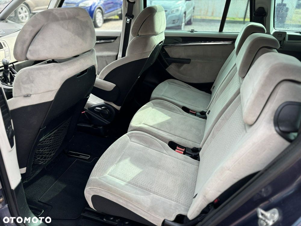 Citroën C4 Grand Picasso 1.6 HDi FAP Exclusive - 18