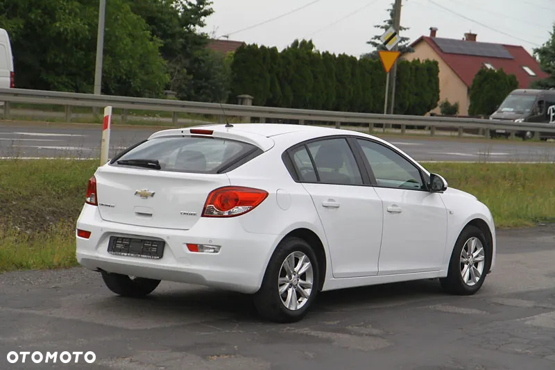 Chevrolet Cruze - 2