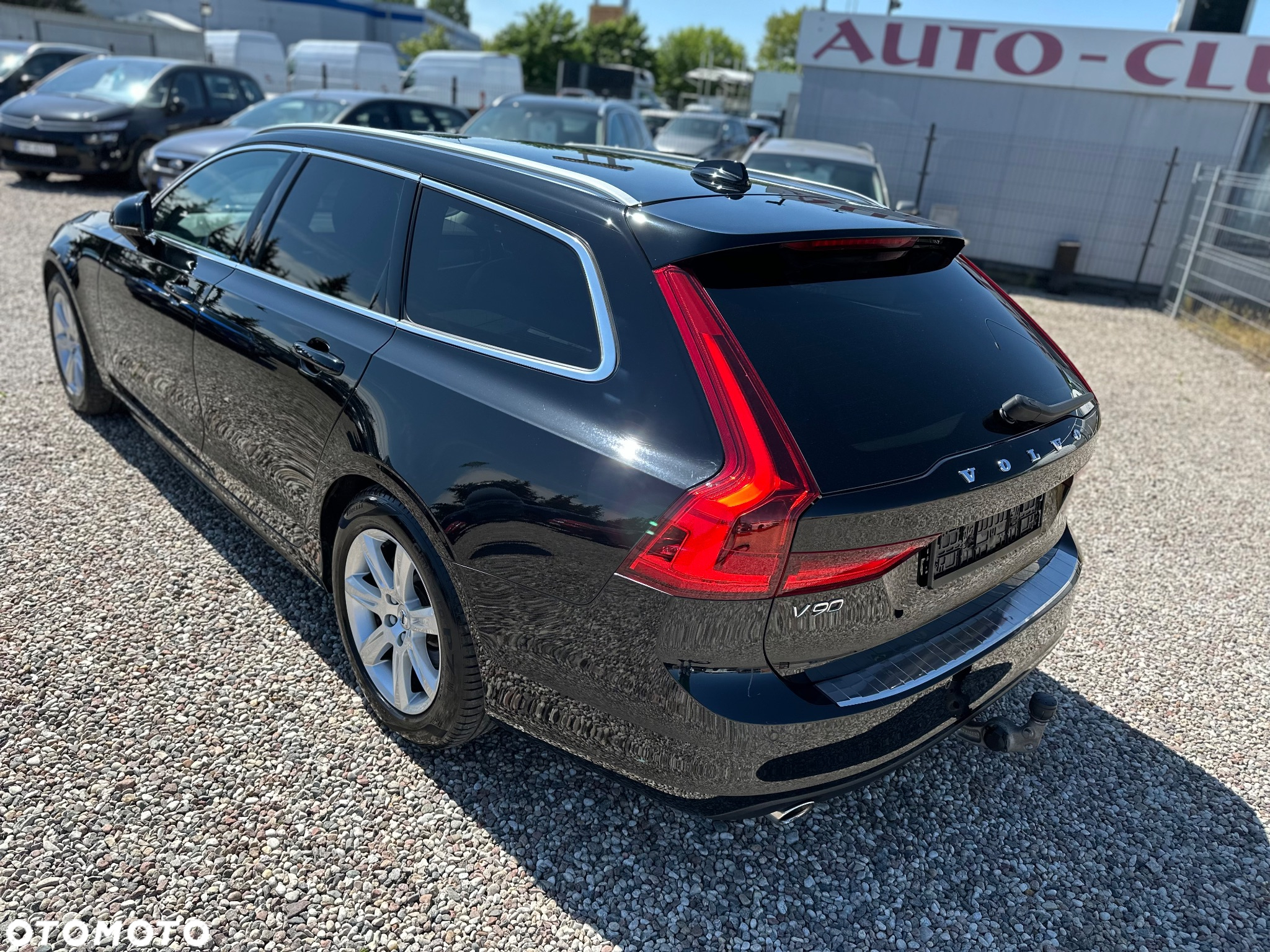 Volvo V90 D4 Geartronic Momentum - 3