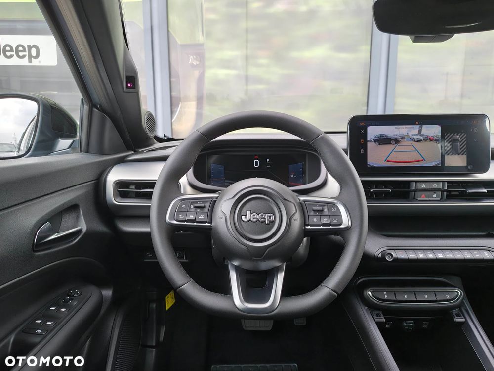 Jeep Avenger 1.2 T3 mHEV Black Edition FWD eDCT6 - 22