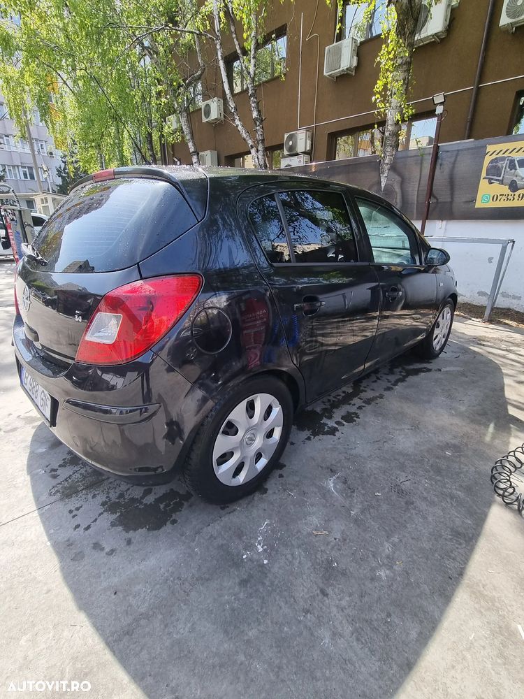 Opel Corsa - 12
