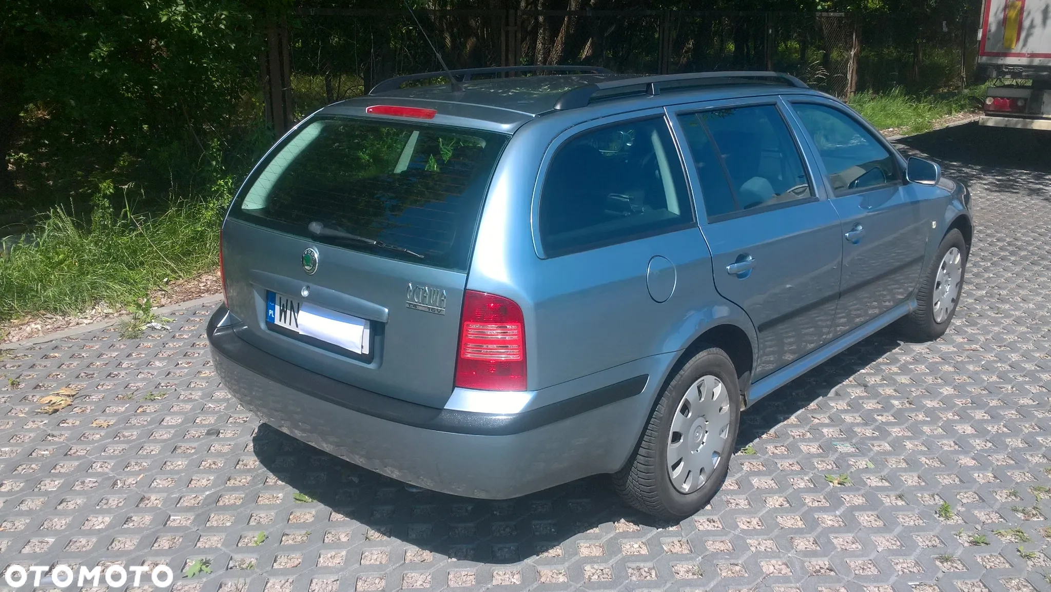 Skoda Octavia 1.4 Tour - 3