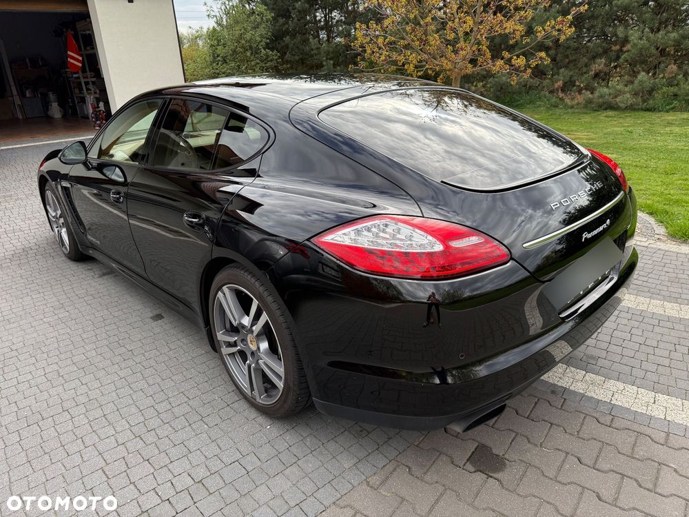 Porsche Panamera 4 PDK - 4