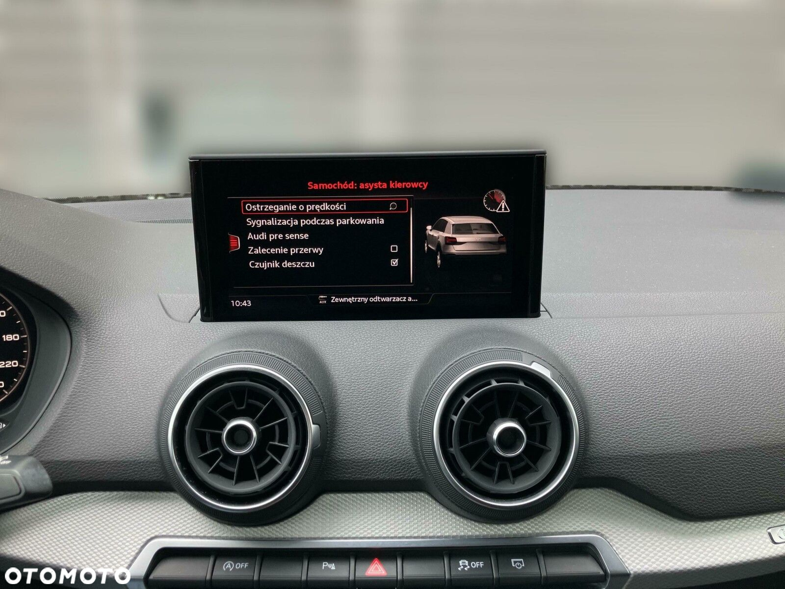 Audi Q2 - 21