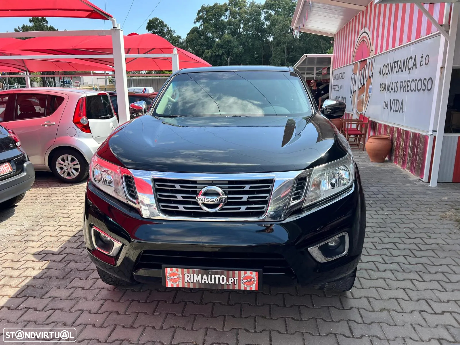 Nissan Navara 2.3 dCi CD 4WD Tekna - 18