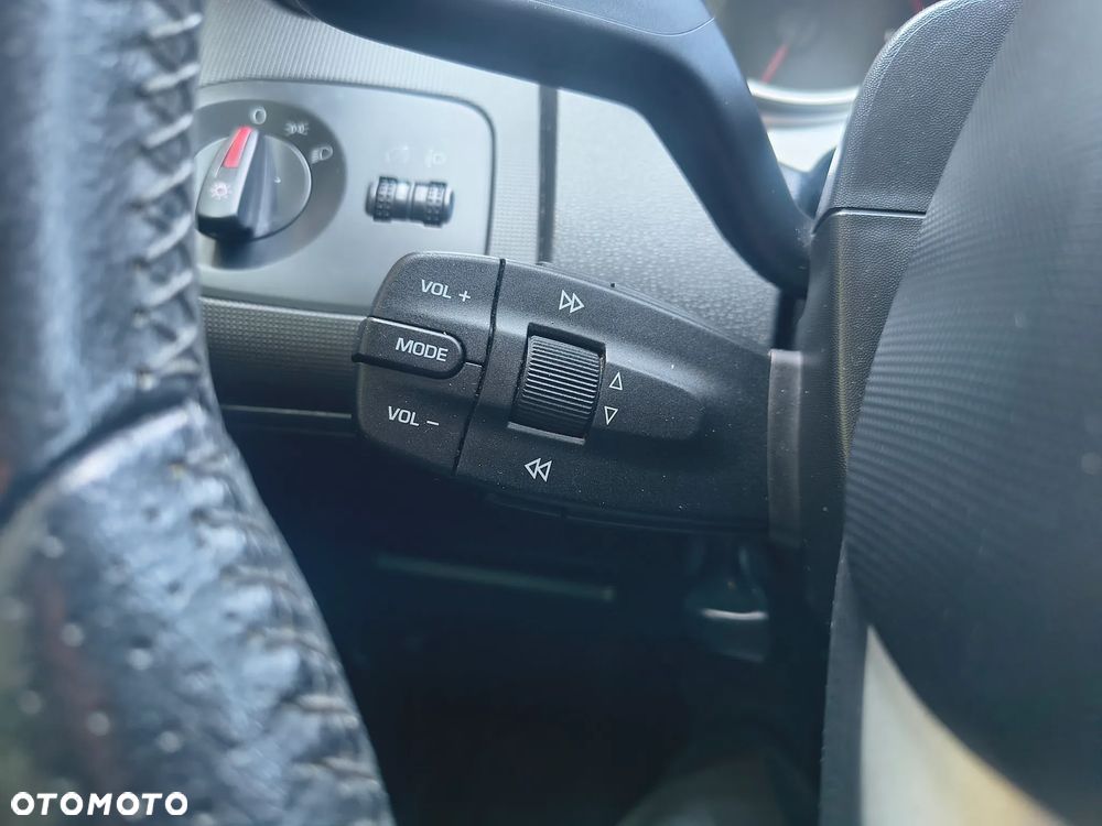 Seat Ibiza SC 1.4 16V Sport - 29