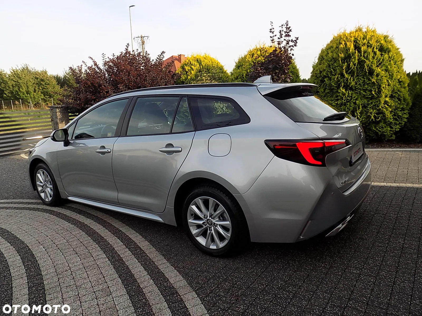 Toyota Corolla - 11