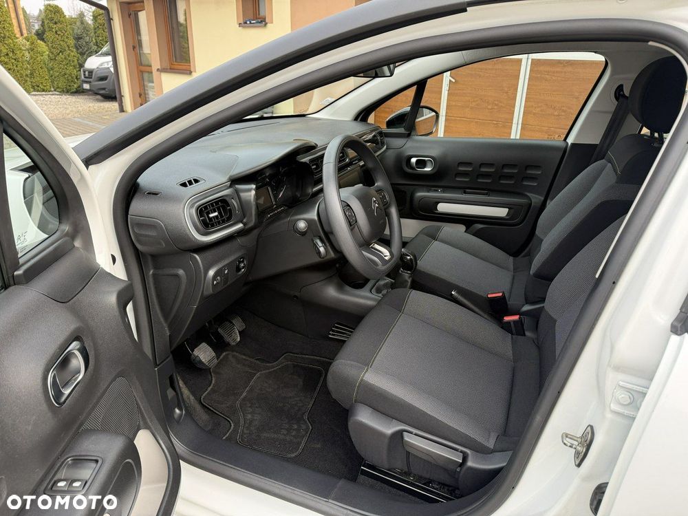 Citroën C3 1.2 PureTech Feel - 21