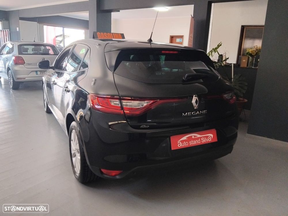 Renault Mégane 1.3 TCe Limited - 4