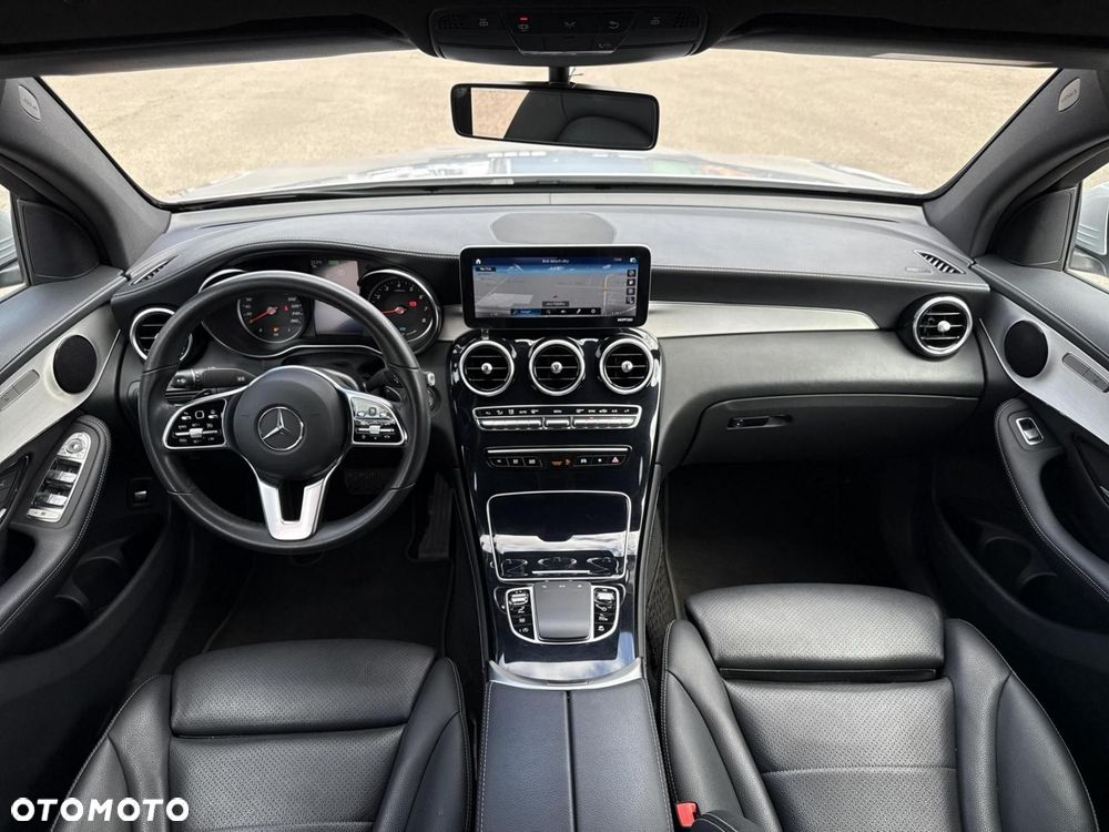 Mercedes-Benz GLC - 17