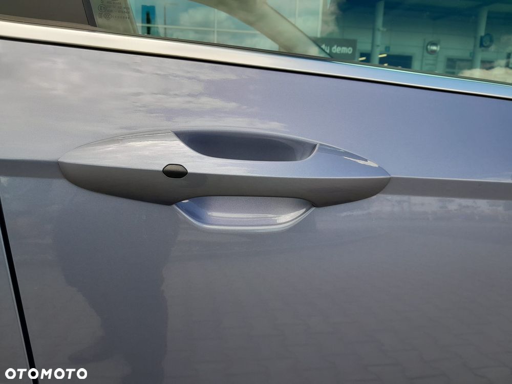 Hyundai Kona 65kWh Executive - 10