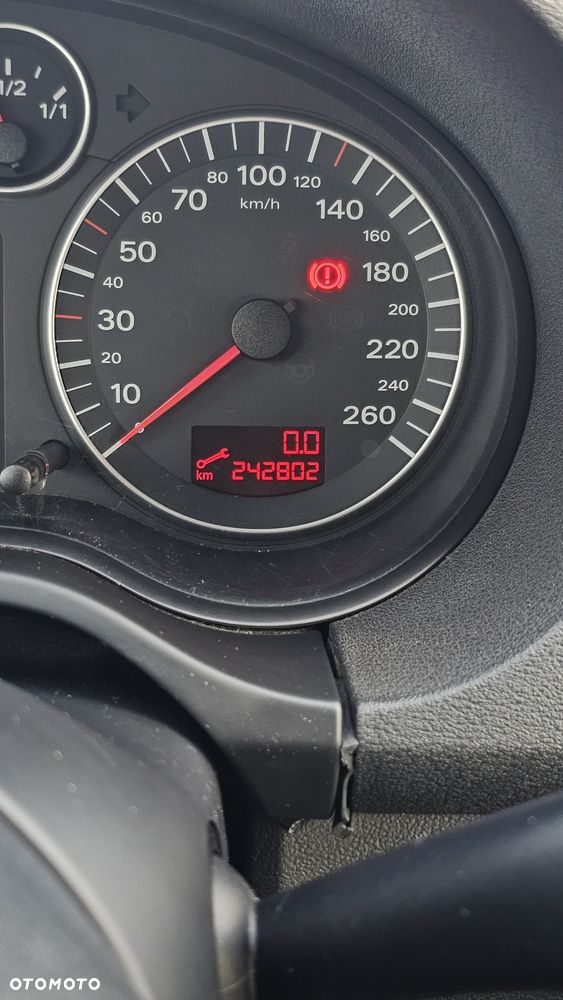 Audi A3 3-drzwiowe - 8