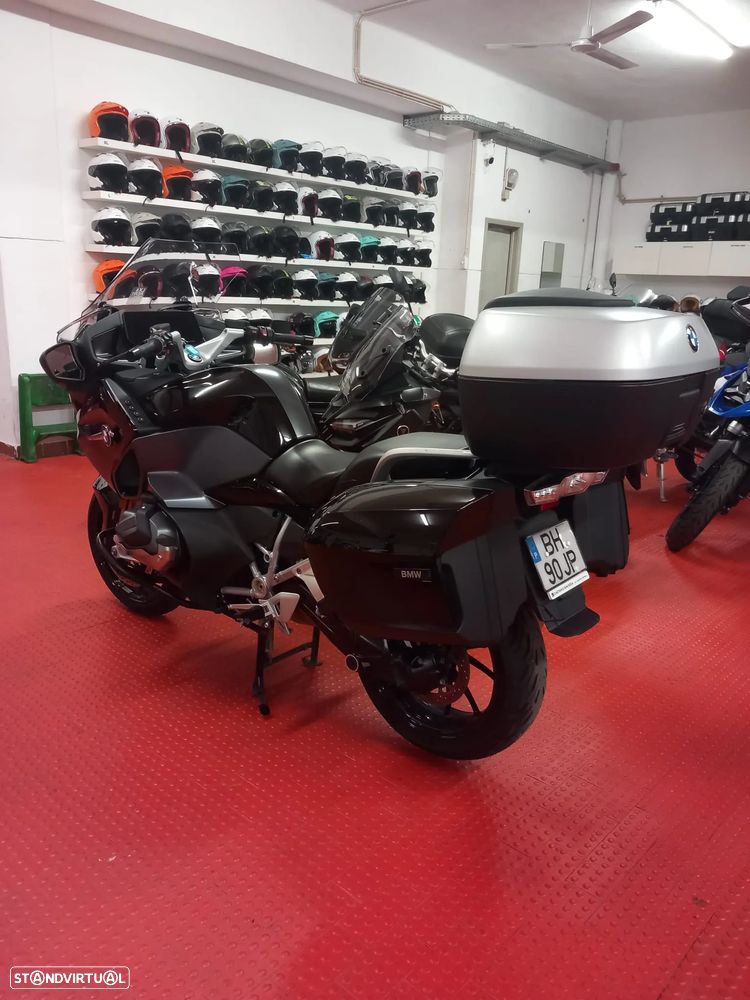 BMW R 1250 RT Triple Black 2024 - 14