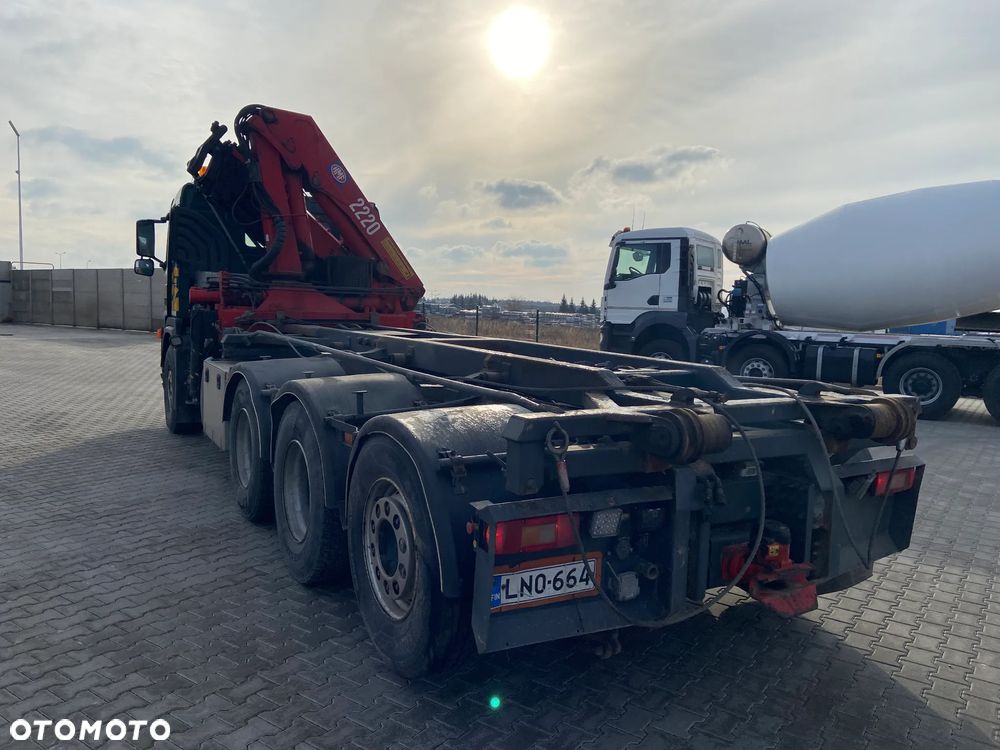 Volvo FM 440 8x4 - 6