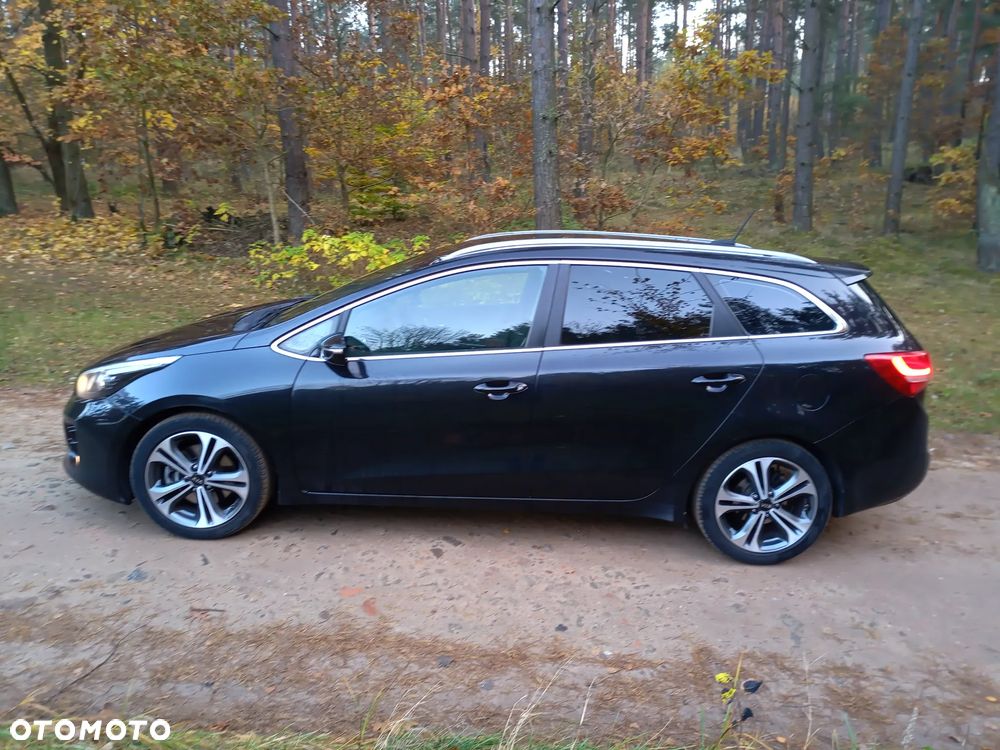 Kia Ceed 1.6 CRDi GT Line - 10