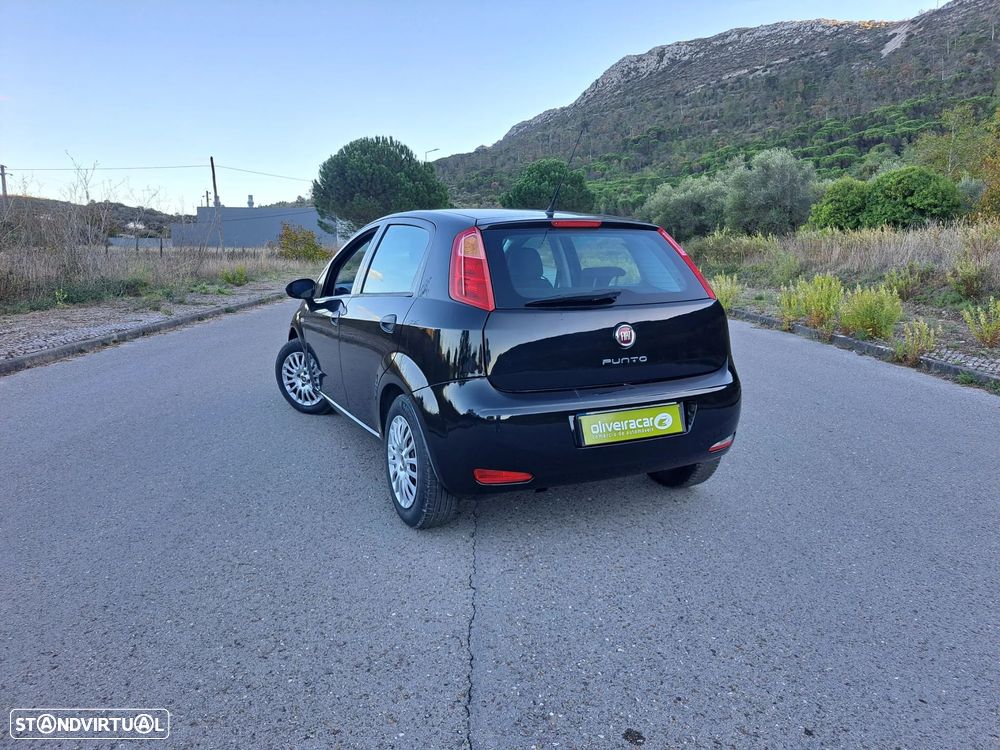 Fiat Punto 1.3 M-Jet Lounge S&S - 22
