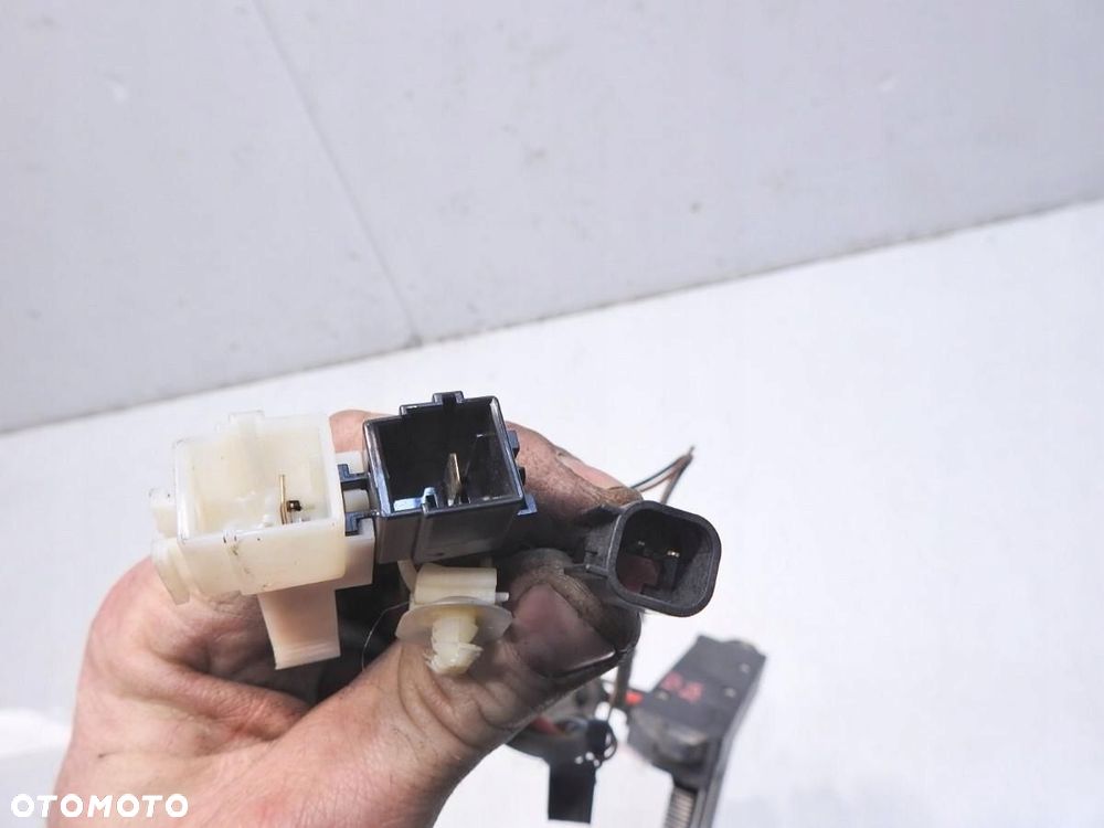 NAGRZEWNICA ELEKTRYCZNA FORD MONDEO MK4 IV 2.0 TDCI 6G91-18K463-DA - 3