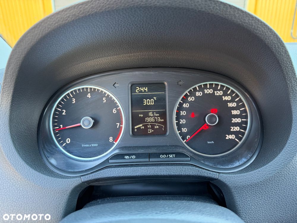 Volkswagen Polo 1.2 Blue Motion Technology Style - 25