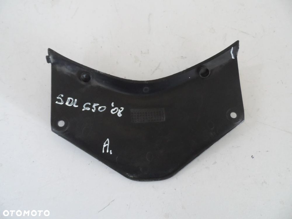 SUZUKI DL 650 2008 osłona plastikowa zaślepka - 2