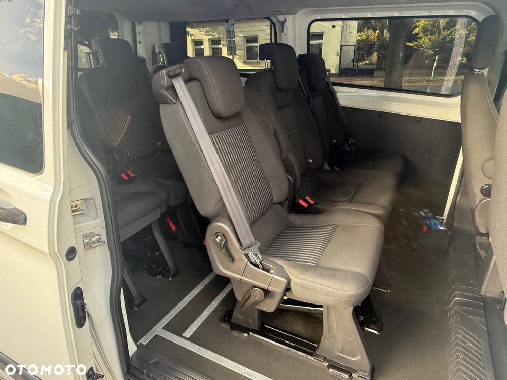 Ford Transit Custom - 23