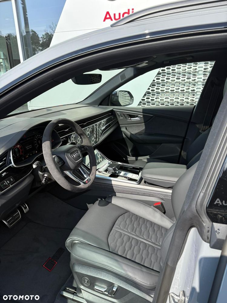 Audi RS Q8 - 7