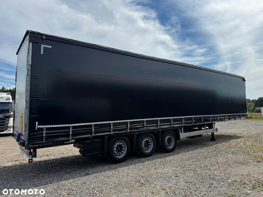 Schmitz Cargobull VARIOS- ‼️naczepa typu Standard lub Mega ‼️Wys 2,75 - 3.0m.Dach podnoszony regulowany 2 sztuki Sprzedam. ‼️Koła 385/55R22,5 - 21