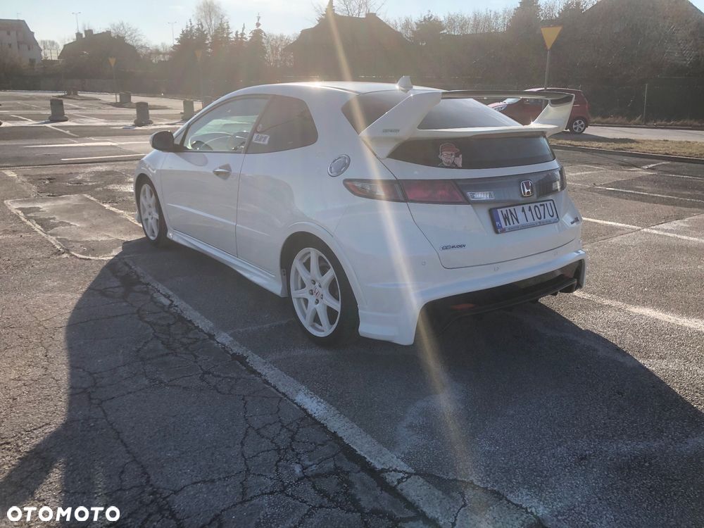 Honda Civic 2.0 i-VTEC Type R Championship White Edition - 5