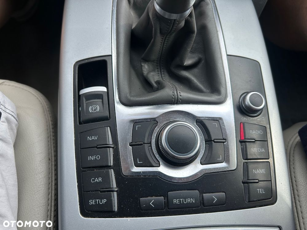 Audi A6 Avant - 20