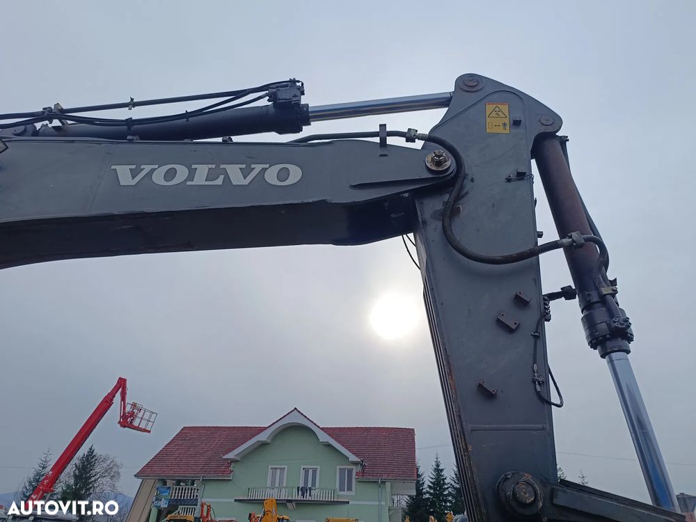 Volvo EC460CL - 10