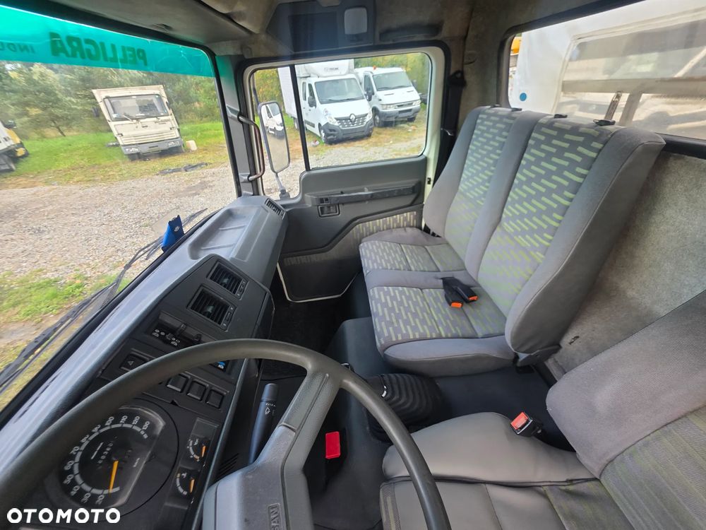 Nissan Atleon Eco-T L35.085 Skrzynia 4.40 M ! Z Włoch  ! 3.0  D ! - 24