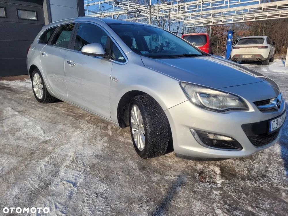 Opel Astra 1.7 CDTI Cosmo - 6