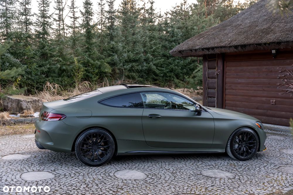 Mercedes-Benz Klasa C AMG 43 4Matic 9G-TRONIC - 15